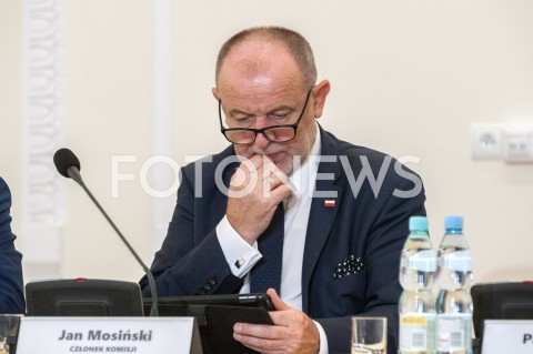  20.09.2018 WARSZAWA<br />POSIEDZENIE KOMISJI WERYFIKACYJNEJ<br />N/Z JAN MOSINSKI<br /> 