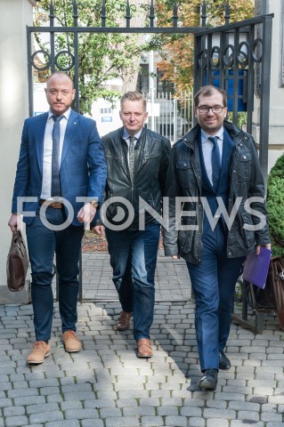  25.09.2018 WARSZAWA<br />PROMOCJA KSIAZKI KOMISJA JAKIEGO CZAS ROZLICZEN<br />N/Z JAKUB STEFANIAK BARTLOMIEJ OPALINSKI ADAM ZIELINSKI<br /> 