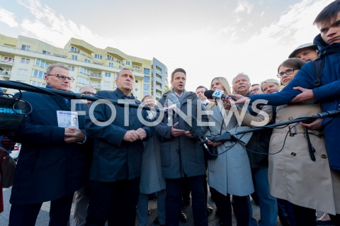  25.09.2018 WARSZAWA<br />KAMPANIA SAMORZADOWA PO W WARSZAWIE<br />N/Z RAFAL TRZASKOWSKI GRZEGORZ SCHETYNA<br /> 