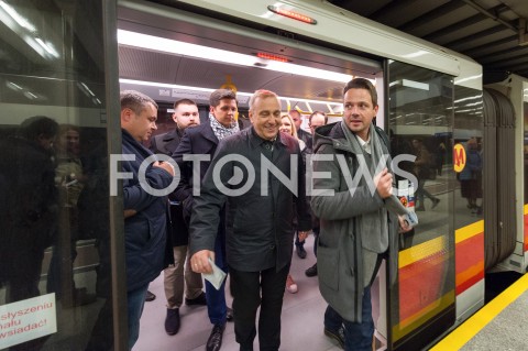  25.09.2018 WARSZAWA<br />KAMPANIA SAMORZADOWA PO W WARSZAWIE<br />N/Z RAFAL TRZASKOWSKI GRZEGORZ SCHETYNA<br /> 