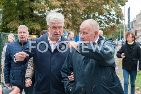  25.09.2018 WARSZAWA<br />START KAMPANII JACKA WOJCIECHOWICZA 18 DZIELNIC W 18 DNI<br />N/Z JACEK WOJCIECHOWICZ GRZEGORZ WYSOCKI<br /> 