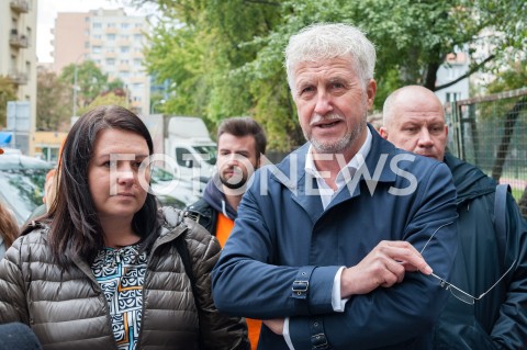  25.09.2018 WARSZAWA<br />START KAMPANII JACKA WOJCIECHOWICZA 18 DZIELNIC W 18 DNI<br />N/Z JACEK WOJCIECHOWICZ DOROTA STEGIENKA<br /> 