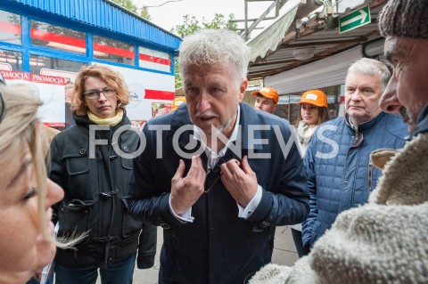  25.09.2018 WARSZAWA<br />START KAMPANII JACKA WOJCIECHOWICZA 18 DZIELNIC W 18 DNI<br />N/Z JACEK WOJCIECHOWICZ JERZY BUDZYN ALEKSANDRA SHEYBAL ROSTEK<br /> 