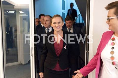  26.09.2018 WARSZAWA<br />KONFERENCJA KOALICJI OBYWATELSKIEJ NA TEMAT WYGRANEGO PROCESU W TRYBIE WYBORCZYM Z PREMIEREM MATEUSZEM MORAWIECKIM<br />N/Z KATARZYNA LUBNAUER GRZEGORZ SCHETYNA BARBARA NOWACKA<br /> 