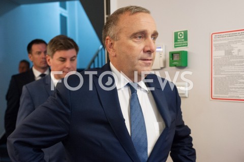  26.09.2018 WARSZAWA<br />KONFERENCJA KOALICJI OBYWATELSKIEJ NA TEMAT WYGRANEGO PROCESU W TRYBIE WYBORCZYM Z PREMIEREM MATEUSZEM MORAWIECKIM<br />N/Z GRZEGORZ SCHETYNA JAN GRABIEC<br /> 