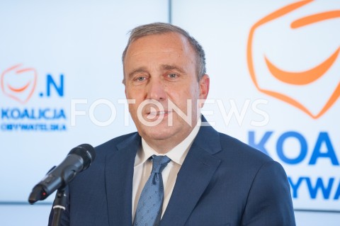  26.09.2018 WARSZAWA<br />KONFERENCJA KOALICJI OBYWATELSKIEJ NA TEMAT WYGRANEGO PROCESU W TRYBIE WYBORCZYM Z PREMIEREM MATEUSZEM MORAWIECKIM<br />N/Z GRZEGORZ SCHETYNA <br /> 