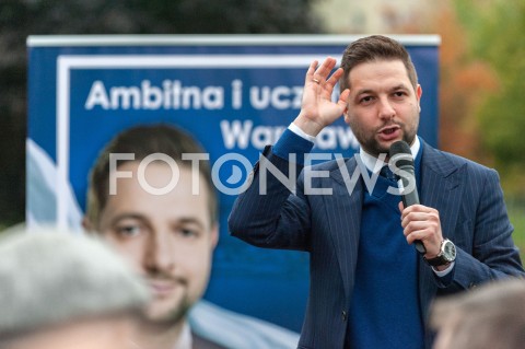  27.09.2018 WARSZAWA<br />SPOTKANIE PATRYKA JAKIEGO Z MIESZKANCAMI BRODNA<br />N/Z PATRYK JAKI<br /> 