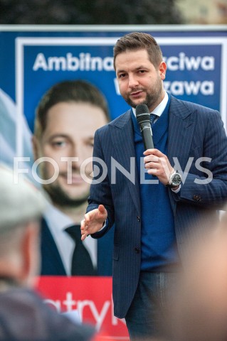  27.09.2018 WARSZAWA<br />SPOTKANIE PATRYKA JAKIEGO Z MIESZKANCAMI BRODNA<br />N/Z PATRYK JAKI<br /> 