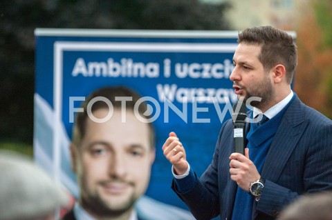  27.09.2018 WARSZAWA<br />SPOTKANIE PATRYKA JAKIEGO Z MIESZKANCAMI BRODNA<br />N/Z PATRYK JAKI<br /> 