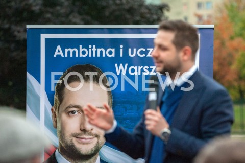  27.09.2018 WARSZAWA<br />SPOTKANIE PATRYKA JAKIEGO Z MIESZKANCAMI BRODNA<br />N/Z PATRYK JAKI<br /> 