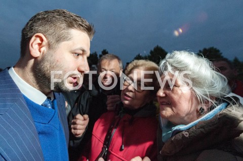  27.09.2018 WARSZAWA<br />SPOTKANIE PATRYKA JAKIEGO Z MIESZKANCAMI BRODNA<br />N/Z PATRYK JAKI<br /> 