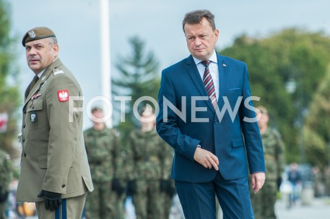  27.09.2018 WARSZAWA<br />
PIERWSZE CENTRALNE OBCHODY SWIETA WOJSKA OBRONY TERYTORIALNEJ<br />
N/Z MARIUSZ BLASZCZAK WIESLAW KUKULA<br />
 