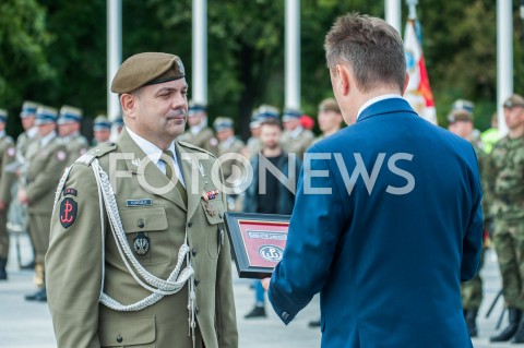  27.09.2018 WARSZAWA<br />PIERWSZE CENTRALNE OBCHODY SWIETA WOJSKA OBRONY TERYTORIALNEJ<br />N/Z WIESLAW KUKULA MARIUSZ BLASZCZAK<br /> 