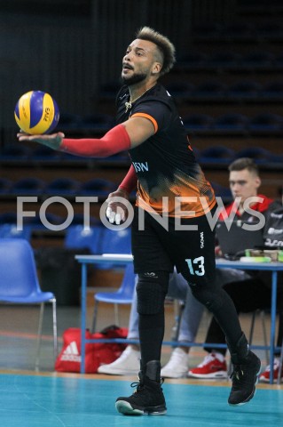  29.09.2018 RZESZOW <br />
SIATKOWKA<br />
MECZ SPARINGOWY <br />
ASSECO RESOVIA - JASTRZEBSKI WEGIEL<br />
N/Z SALVADOR HIDALGO OLIVA SYLWETKA<br />
 