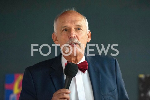  30.09.2018 WARSZAWA<br />SPOTKANIE KANDYDATA NA PREZYDENTA WARSZAWY JANUSZA KORWIN MIKKEGO Z WYBORCAMI<br />N/Z JANUSZ KORWIN MIKKE<br /> 