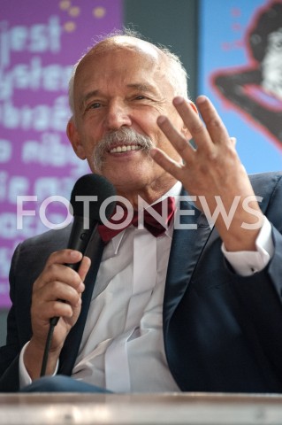  30.09.2018 WARSZAWA<br />SPOTKANIE KANDYDATA NA PREZYDENTA WARSZAWY JANUSZA KORWIN MIKKEGO Z WYBORCAMI<br />N/Z JANUSZ KORWIN MIKKE<br /> 