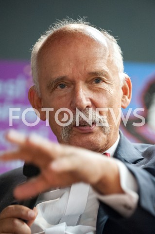  30.09.2018 WARSZAWA<br />SPOTKANIE KANDYDATA NA PREZYDENTA WARSZAWY JANUSZA KORWIN MIKKEGO Z WYBORCAMI<br />N/Z JANUSZ KORWIN MIKKE<br /> 