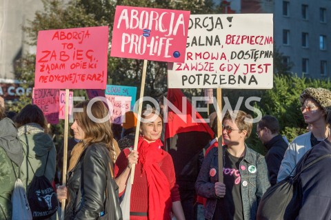 Światowy Dzień Bezpiecznej Aborcji w Warszawie