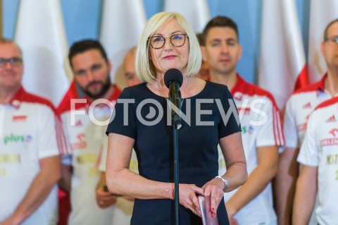  01.10.2018 WARSZAWA<br />SPOTKANIE PREMIERA Z MISTRZAMI SWIATA W PILCE SIATKOWEJ MEZCZYZN 2018<br />N/Z RZECZNIK RZADU JOANNA KOPCINSKA<br /> 