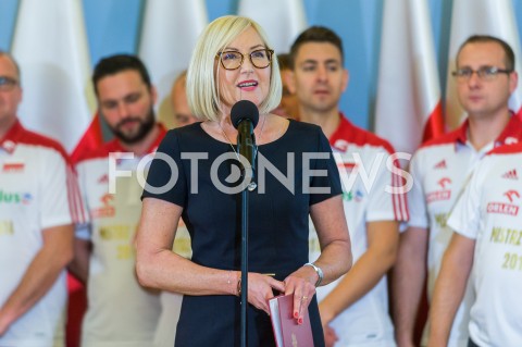  01.10.2018 WARSZAWA<br />SPOTKANIE PREMIERA Z MISTRZAMI SWIATA W PILCE SIATKOWEJ MEZCZYZN 2018<br />N/Z RZECZNIK RZADU JOANNA KOPCINSKA<br /> 