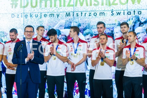  01.10.2018 WARSZAWA<br />SPOTKANIE PREMIERA Z MISTRZAMI SWIATA W PILCE SIATKOWEJ MEZCZYZN 2018<br />N/Z PREMIER MATEUSZ MORAWIECKI<br /> 