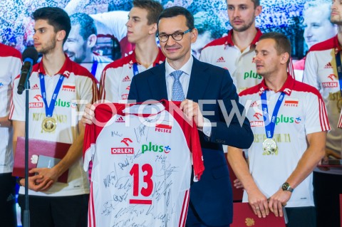 Spotkanie premiera Mateusza Morawieckiego z siatkarzami w Warszawie