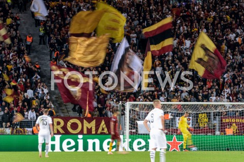  02.10.2018 ROMA / RZYM<br />
PILKA NOZNA - MECZ FAZY GRUPOWEJ LIGI MISTRZOW 2018/2019<br />
FOOTBALL - CHAMPIONS LEAGUE MATCH GROUP STAGE <br />
AS ROMA - VIKTORIA PLZEN<br />
N/Z KIBICE AS ROMA SUPPORTERS<br />
 