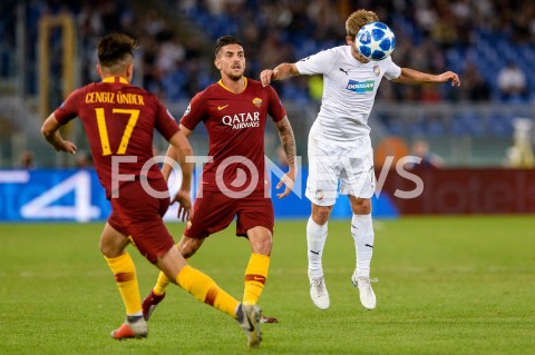  02.10.2018 ROMA / RZYM<br />
PILKA NOZNA - MECZ FAZY GRUPOWEJ LIGI MISTRZOW 2018/2019<br />
FOOTBALL - CHAMPIONS LEAGUE MATCH GROUP STAGE <br />
AS ROMA - VIKTORIA PLZEN<br />
N/Z LORENZO PELLEGRINI PATRIK HROSOVSKY<br />
 