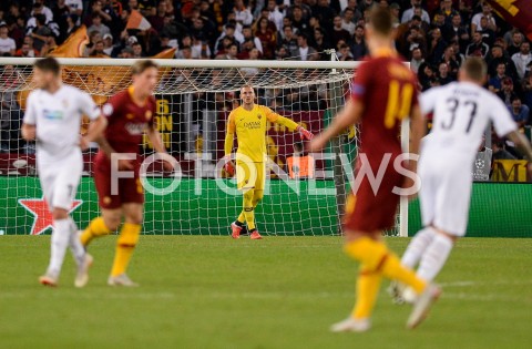  02.10.2018 ROMA / RZYM<br />
PILKA NOZNA - MECZ FAZY GRUPOWEJ LIGI MISTRZOW 2018/2019<br />
FOOTBALL - CHAMPIONS LEAGUE MATCH GROUP STAGE <br />
AS ROMA - VIKTORIA PLZEN<br />
N/Z ROBIN OLSEN SYLWETKA<br />
 