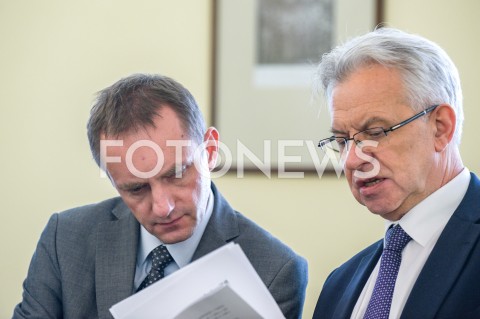  03.10.2018 WARSZAWA SEJM<br />POSIEDZENIE SEJMU<br />N/Z KRZYSZTOF MICHALKIEWICZ TOMASZ ROBACZYNSKI<br /> 