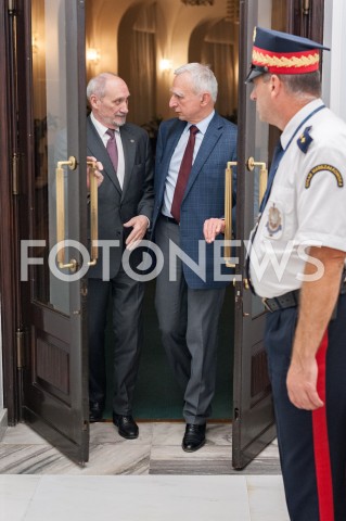  04.10.2018 WARSZAWA SEJM<br />POSIEDZENIE SEJMU<br />N/Z ANTONI MACIEREWICZ PIOTR NAIMSKI<br /> 