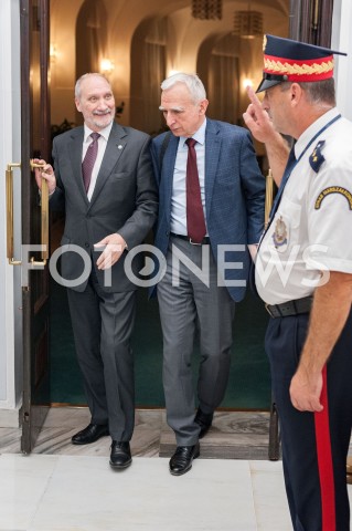  04.10.2018 WARSZAWA SEJM<br />POSIEDZENIE SEJMU<br />N/Z ANTONI MACIEREWICZ PIOTR NAIMSKI<br /> 
