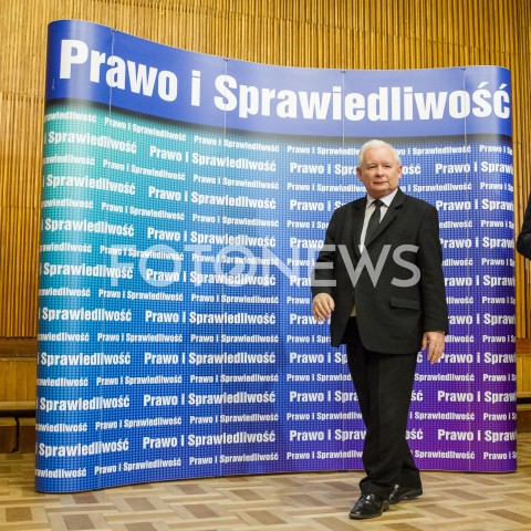  06.10.2018 KROSNO <br />SPOTKANIE WYBORCZE PREZESA PIS JAROSLAWA KACZYNSKIEGO Z MIESZKANCAMI KROSNA <br />N/Z JAROSLAW KACZYNSKI<br /> 