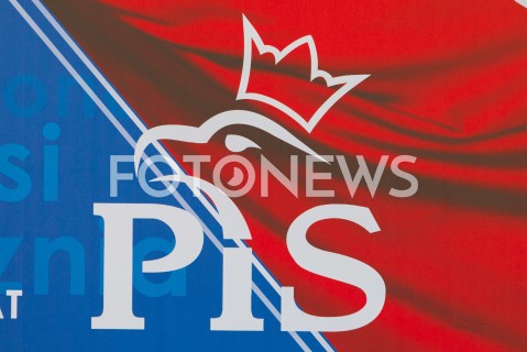  07.10.2018 RZESZOW ( JASIONKA )<br />SPOTKANIE WYBORCZE PIS Z UDZIALEM PREMIERA MATEUSZA MORAWIECKIEGO I PREZESA PIS JAROSLAWA KACZYNSKIEGO <br />N/Z ZDJECIE ILUSTRACYJNE ILUSTRANT LOGO PIS ORZEL <br /> 