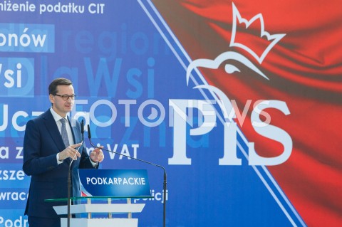 07.10.2018 RZESZOW ( JASIONKA )<br />SPOTKANIE WYBORCZE PIS Z UDZIALEM PREMIERA MATEUSZA MORAWIECKIEGO I PREZESA PIS JAROSLAWA KACZYNSKIEGO <br />N/Z PREMIER MATEUSZ MORAWIECKI<br /> 