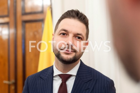  10.10.2018 WARSZAWA<br />BRIEFING PATRYKA JAKIEGO NA TEMAT NOWYCH ZOBOWIAZAN BUDOWA NOWYCH PARKINGOW W WARSZAWIE<br />N/Z PATRYK JAKI<br /> 