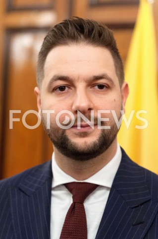  10.10.2018 WARSZAWA<br />BRIEFING PATRYKA JAKIEGO NA TEMAT NOWYCH ZOBOWIAZAN BUDOWA NOWYCH PARKINGOW W WARSZAWIE<br />N/Z PATRYK JAKI<br /> 