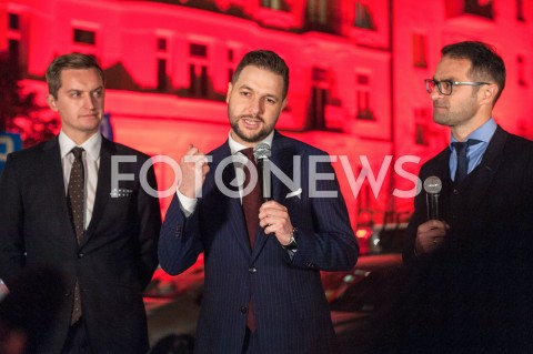  10.10.2018 WARSZAWA<br />SPACER PATRYKA JAKIEGO PO ULICY POZNANSKIEJ<br />N/Z PATRYK JAKI SEBASTIAN KALETA TOMASZ POREBA<br /> 