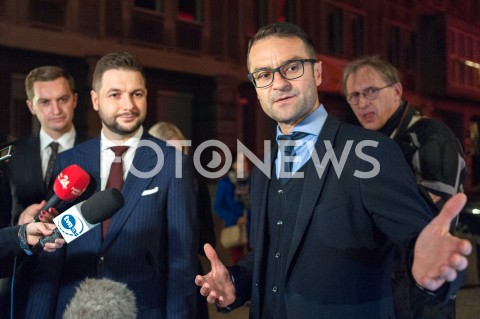  10.10.2018 WARSZAWA<br />SPACER PATRYKA JAKIEGO PO ULICY POZNANSKIEJ<br />N/Z PATRYK JAKI SEBASTIAN KALETA TOMASZ POREBA<br /> 