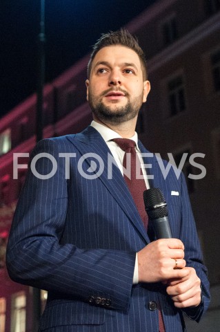  10.10.2018 WARSZAWA<br />SPACER PATRYKA JAKIEGO PO ULICY POZNANSKIEJ<br />N/Z PATRYK JAKI <br /> 