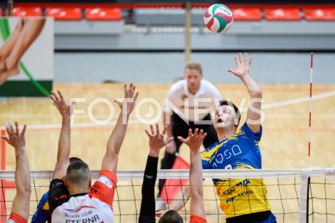  10.10.2018 NYSA<br />SIATKOWKA - POLSKA 1. LIGA MEZCZYZN SEZON 2018/2019<br />MECZ STAL NYSA - KPS SIEDLCE<br />N/Z BARTOSZ BUCKO<br /> 