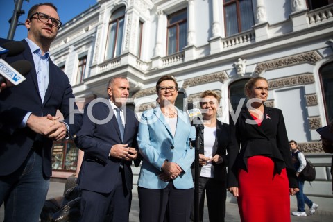  11.10.2018 LODZ<br />
KONFERENCJA LIDEROW KOALICJI OBYWATELSKIEJ I HANNY ZDANOWSKIEJ W LODZI<br />
N/Z HANNA ZDANOWSKA GRZEGORZ SCHETYNA BARBARA NOWICKA KATARZYNA LUBNAUER<br />
 
