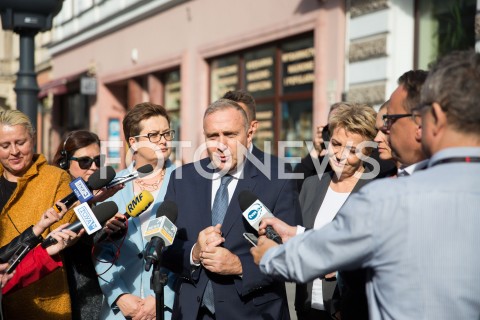  11.10.2018 LODZ<br />
KONFERENCJA LIDEROW KOALICJI OBYWATELSKIEJ I HANNY ZDANOWSKIEJ W LODZI<br />
N/Z HANNA ZDANOWSKA GRZEGORZ SCHETYNA BARBARA NOWICKA KATARZYNA LUBNAUER<br />
 