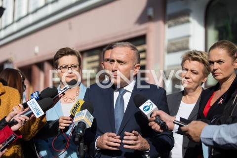  11.10.2018 LODZ<br />
KONFERENCJA LIDEROW KOALICJI OBYWATELSKIEJ I HANNY ZDANOWSKIEJ W LODZI<br />
N/Z HANNA ZDANOWSKA GRZEGORZ SCHETYNA BARBARA NOWICKA KATARZYNA LUBNAUER<br />
 
