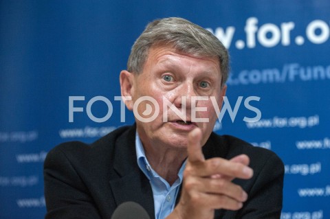  12.10.2018 WARSZAWA<br />KONFERENCJA FORUM OBYWATELSKIEGO ROZWOJU FOR NA TEMAT DEMONTAZU SAMORZADU W POLSCE<br />N/Z LESZEK BALCEROWICZ<br /> 