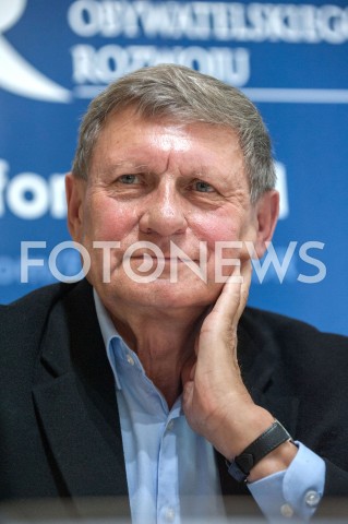  12.10.2018 WARSZAWA<br />KONFERENCJA FORUM OBYWATELSKIEGO ROZWOJU FOR NA TEMAT DEMONTAZU SAMORZADU W POLSCE<br />N/Z LESZEK BALCEROWICZ<br /> 