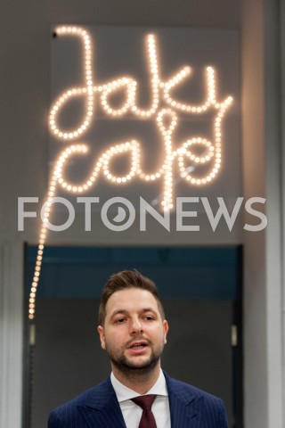  15.10.2018 WARSZAWA<br />BRIEFING PRASOWY PATRYKA JAKIEGO NA TEMAT KOMUNIKACJI W MADRYCIE<br />N/Z PATRYK JAKI<br /> 