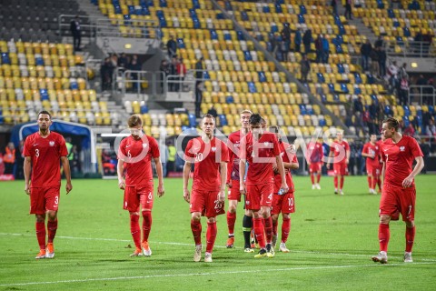  16.10.2018 GDYNIA<br />
PILKA NOZNA - KWALIFIKACJE DO MISTRZOSTW EUROPY U-21 2019<br />
EUROPEAN UNDER-21 CHAMPIONSHIP 2019 QUALIFYING ROUND<br />
MECZ POLSKA (poland) - (georgia) GRUZJA<br />
N/Z REPREZENTACJA POLSKI U-21 PO WYGRANYM MECZU MATEUSZ WIETESKA MACIEJ AMBROSIEWICZ PAWEL STOLARSKI KAMIL PESTKA SZYMON ZURKOWSKI<br />
 