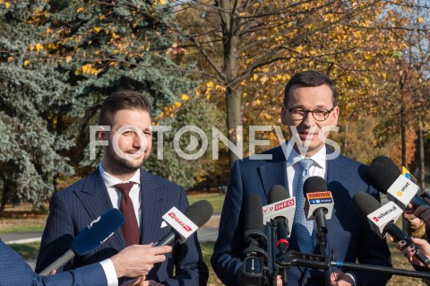  17.10.2018 WARSZAWA<br />BRIEFING PRASOWY PATRYKA JAKIEGO ORAZ PREMIERA MATEUSZA MORAWIECKIEGO W WARSZAWIE<br />N/Z PATRYK JAKI PREMIER MATEUSZ MORAWIECKI<br /> 