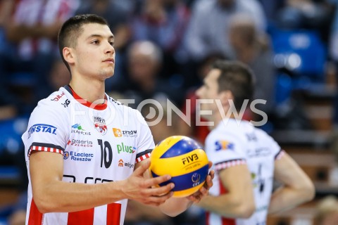  17.10.2018 RZESZOW<br />
SIATKOWKA PLUSLIGA 2018/2019 MEN VOLLEYBALL POLAND POLISH PLUS LIGA LEAGUE SEASON 2018/2019<br />
MECZ ASSECO RESOVIA RZESZOW - ONICO WARSZAWA <br />
N/Z NICOLAS NIKOLAS SZERSZEN SYLWETKA <br />
 